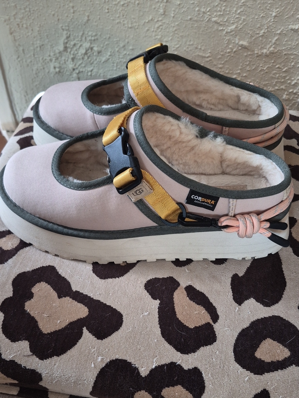 UGG Women's Bea Maryjane wildwood Platform Cordura with Yellow & Peach Strap